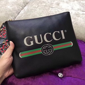 Gucci Handbags AAA(Men)-001