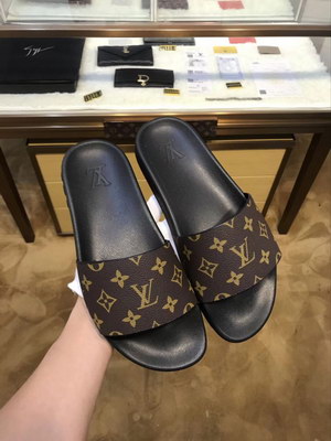 LV Slippers(AAA)-031