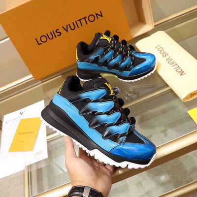 LV Shoes(AAA)-495