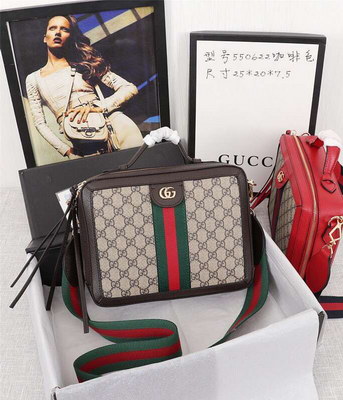 Gucci Handbags AAA(Women)-038