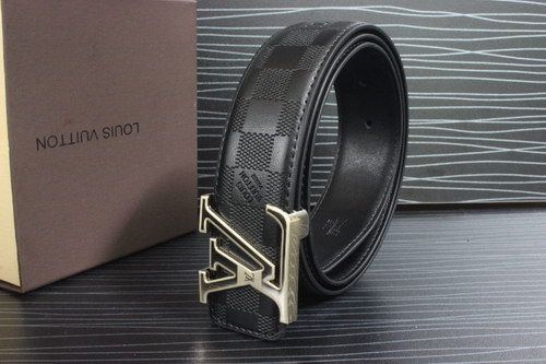 LV Belts(AAA) -782