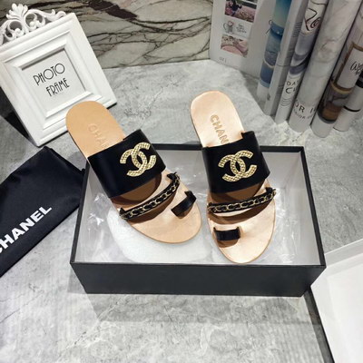 Chanel Slippers Women(AAA)-045
