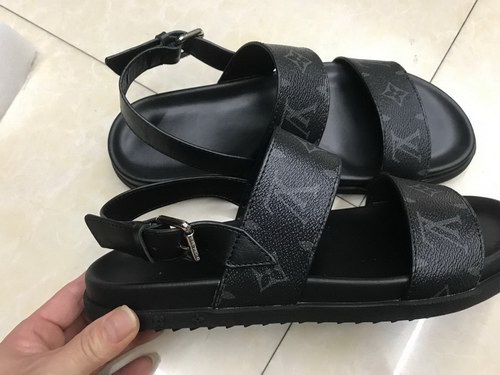 LV Slippers(AAA)-041