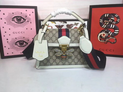 Gucci Handbags AAA(Women)-072