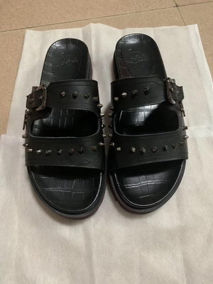 Christian Louboutin Slippers(AAA)-011