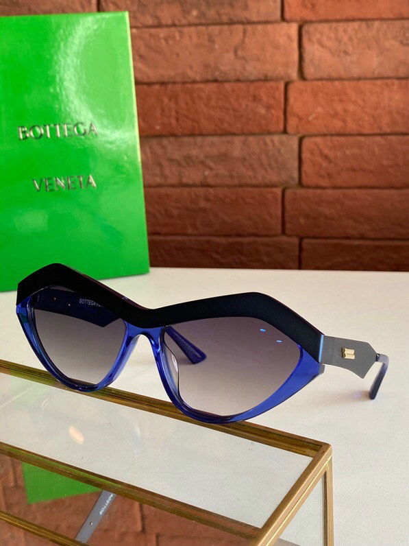 Bottega Veneta Sunglasses(AAAA)-003