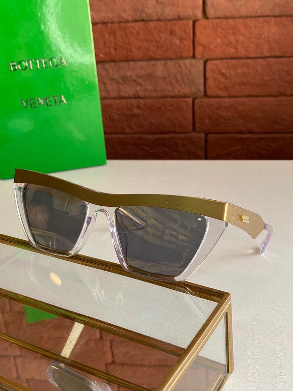 Bottega Veneta Sunglasses(AAAA)-005
