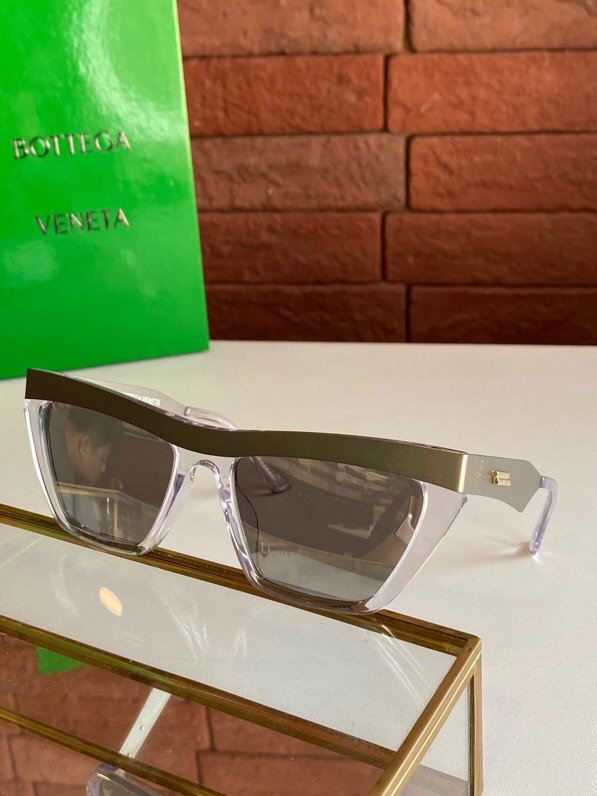 Bottega Veneta Sunglasses(AAAA)-007
