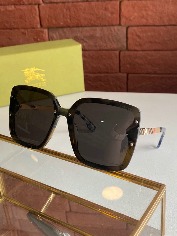 Burberry Sunglasses(AAAA)-215