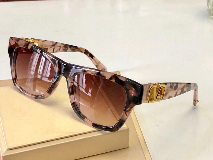 Valentino Sunglasses(AAAA)-137