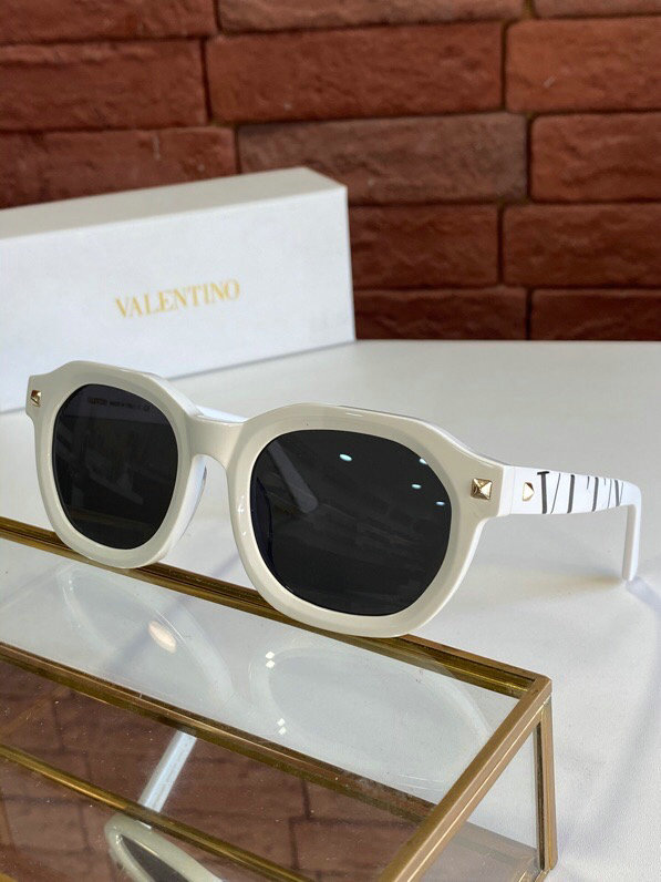 Valentino Sunglasses(AAAA)-130
