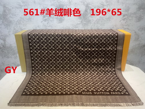 LV Scarf-015