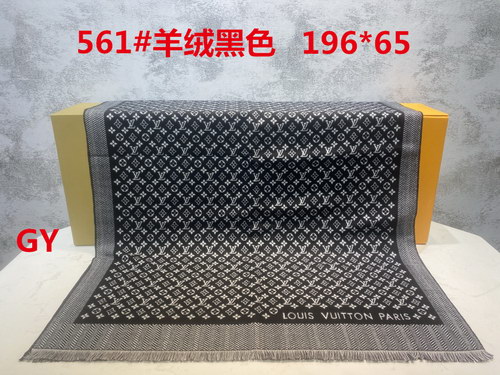 LV Scarf-014