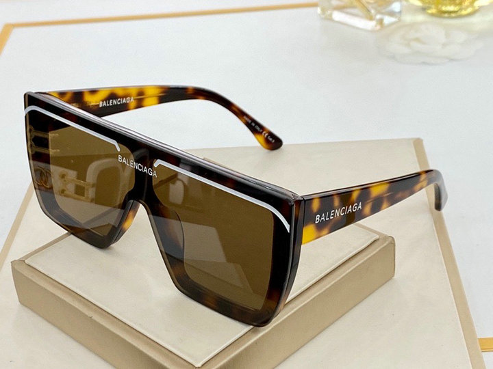 Balenciaga Sunglasses(AAAA)-367