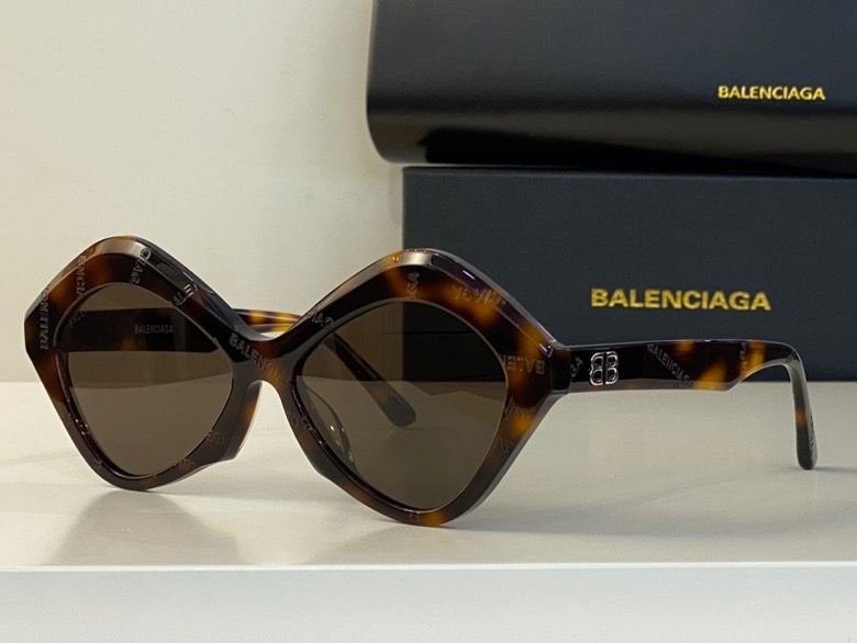 Balenciaga Sunglasses(AAAA)-471