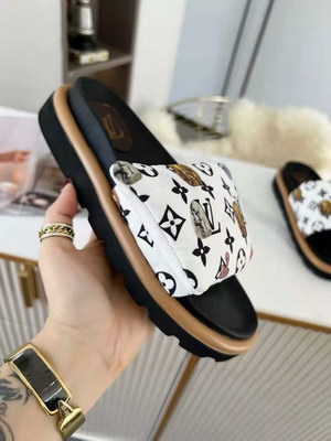 LV Slippers(AAA)-068