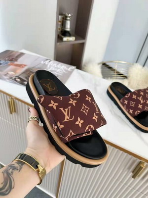 LV Slippers(AAA)-071