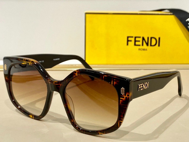 Fendi Sunglasses(AAAA)-15585