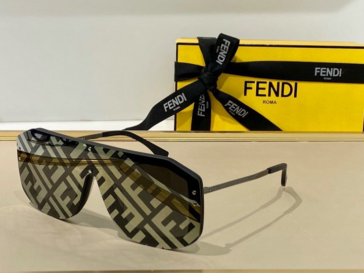 Fendi Sunglasses(AAAA)-15451