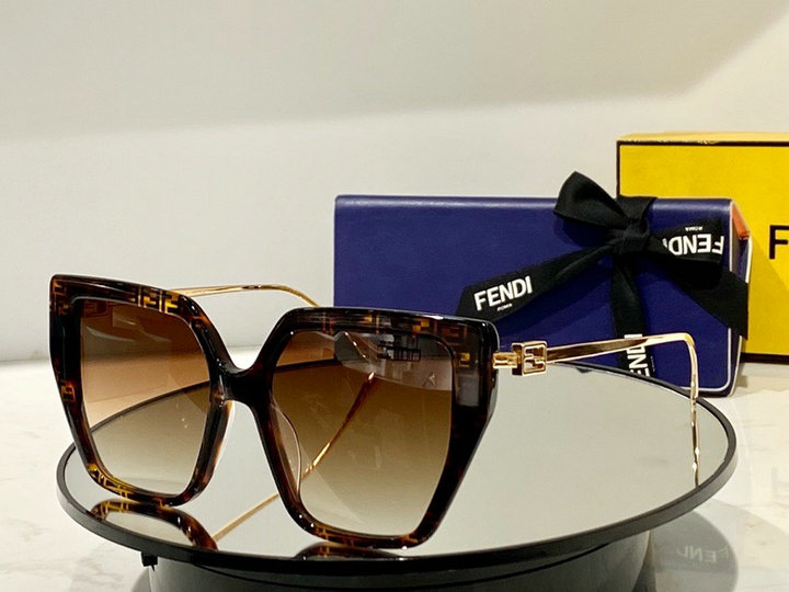 Fendi Sunglasses(AAAA)-15722