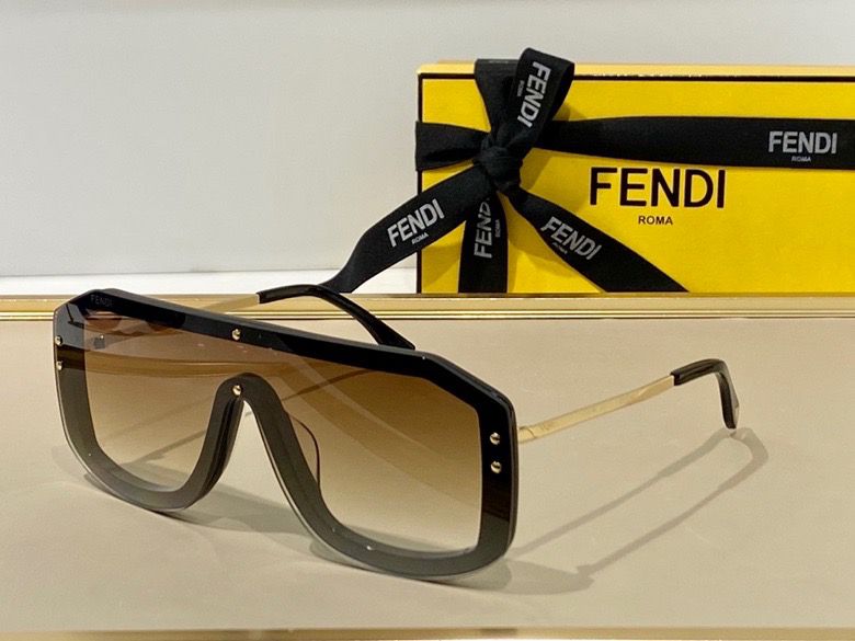 Fendi Sunglasses(AAAA)-15337