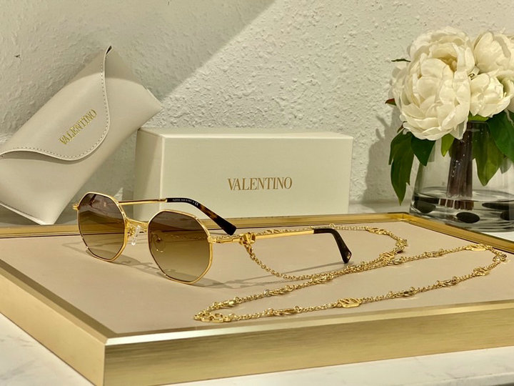 Valentino Sunglasses(AAAA)-711