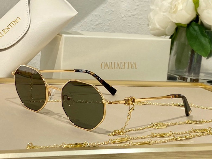 Valentino Sunglasses(AAAA)-707