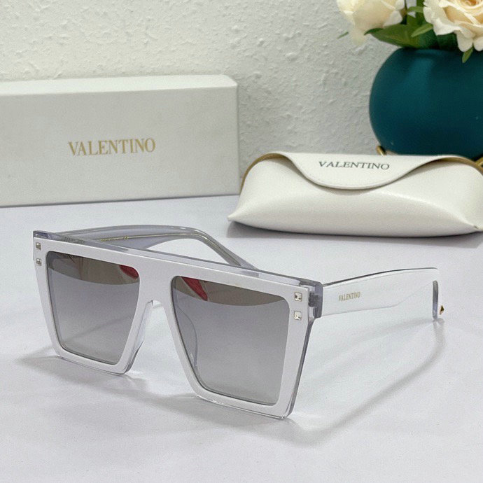 Valentino Sunglasses(AAAA)-700