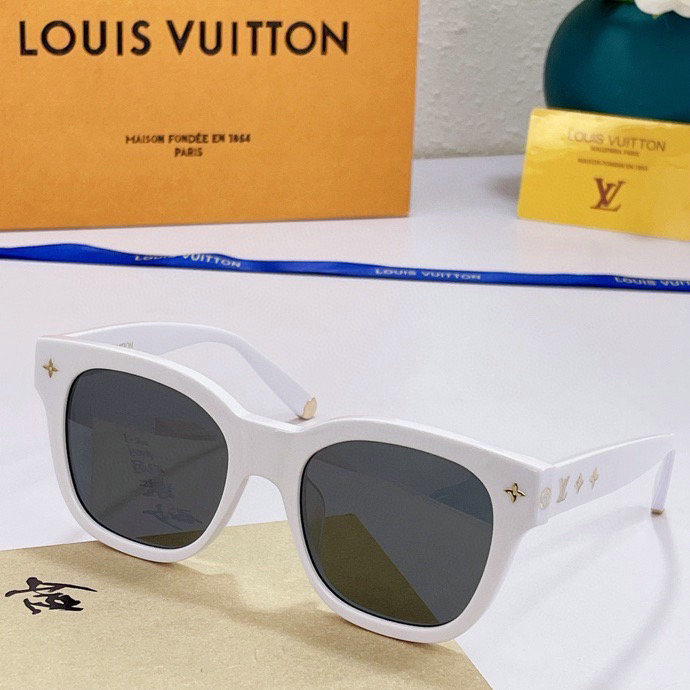 LV Sunglasses(AAAA)-3074