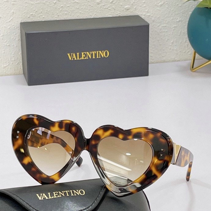 Valentino Sunglasses(AAAA)-690