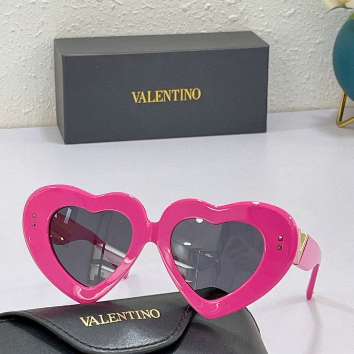 Valentino Sunglasses(AAAA)-686