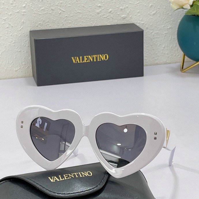 Valentino Sunglasses(AAAA)-684