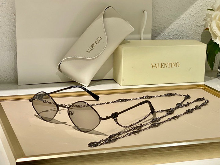 Valentino Sunglasses(AAAA)-668