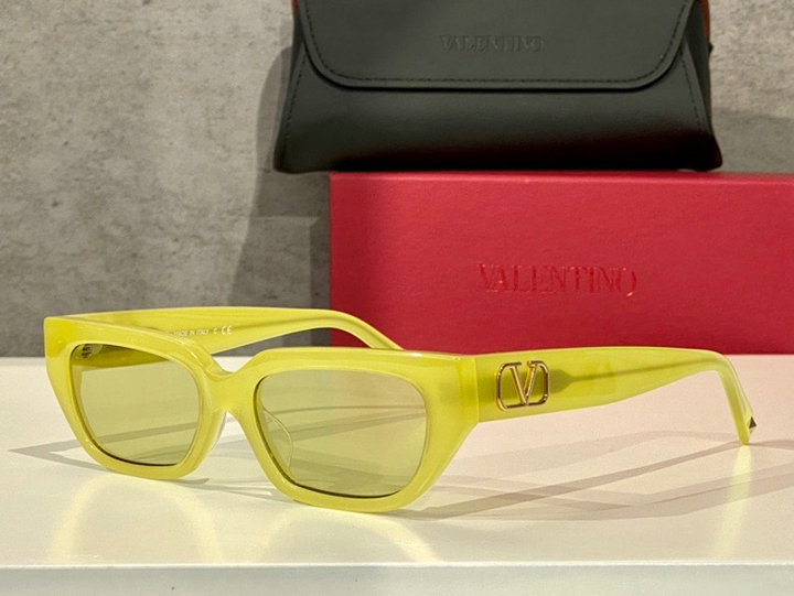 Valentino Sunglasses(AAAA)-649