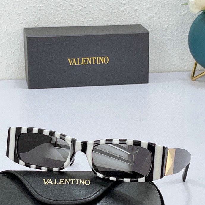 Valentino Sunglasses(AAAA)-637
