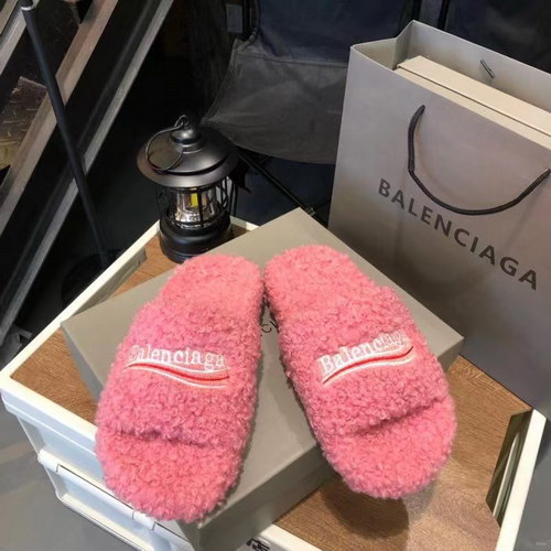 Balenciaga Slippers Women(AAA)-004