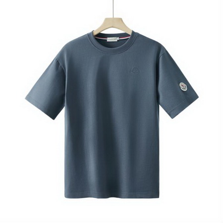 Moncler T-shirts-561