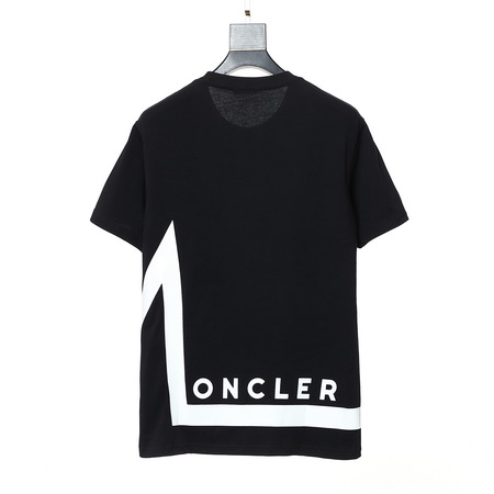 Moncler T-shirts-606