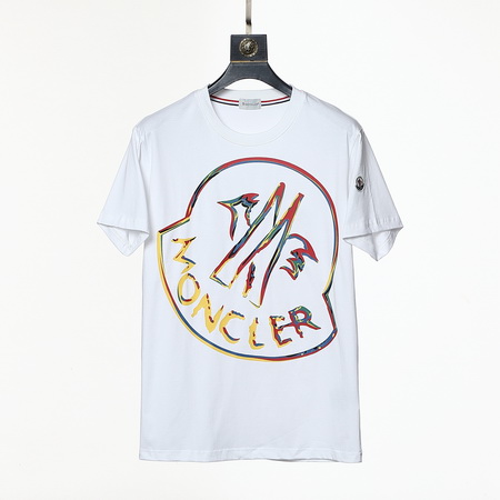 Moncler T-shirts-605