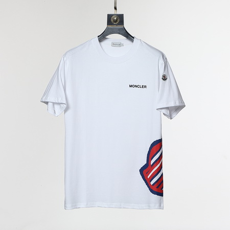 Moncler T-shirts-569