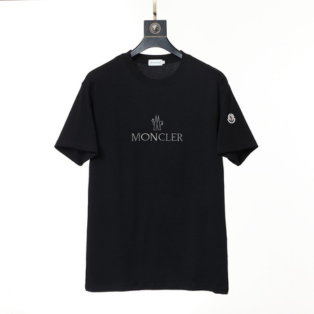 Moncler T-shirts-642