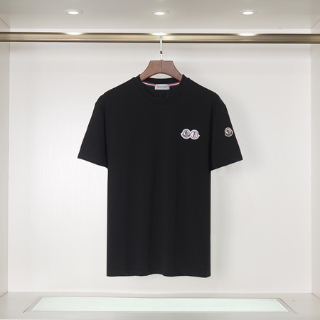 Moncler T-shirts-653