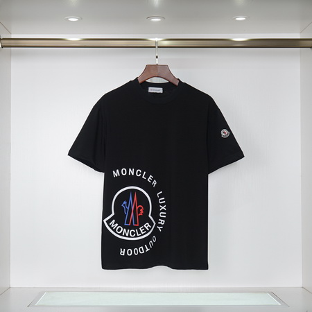 Moncler T-shirts-681