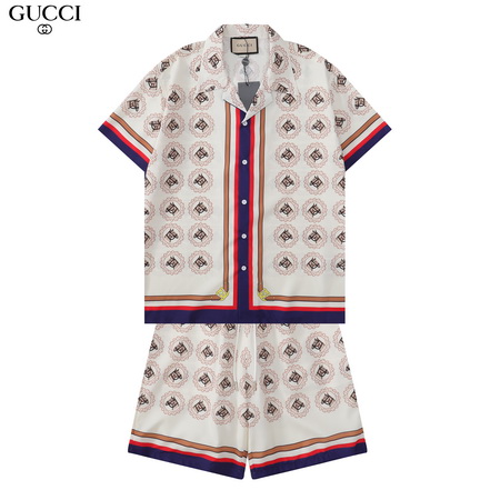 Gucci Suits-210