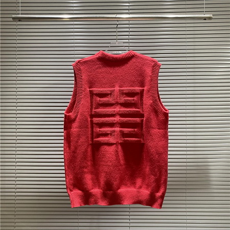 Givenchy Sweater-019
