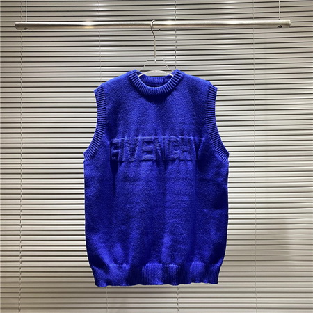 Givenchy Sweater-018
