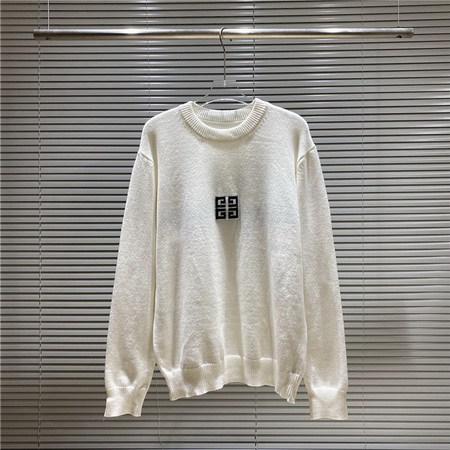 Givenchy Sweater-024