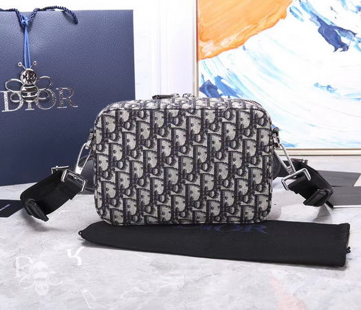 Dior Handbags AAA(Men)-010