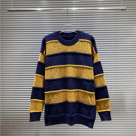 Gucci Sweater-067