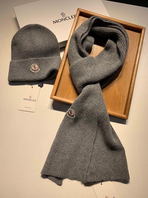 Moncler Beanie and Scarf set-005